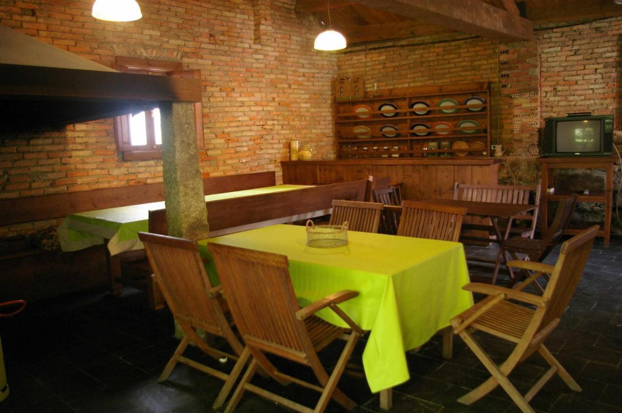 Vivienda Tradicional Con Jardin Y Patio Interior Villa Villanueva De Arosa Buitenkant foto
